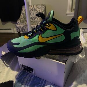 Nike Air Max 270 React